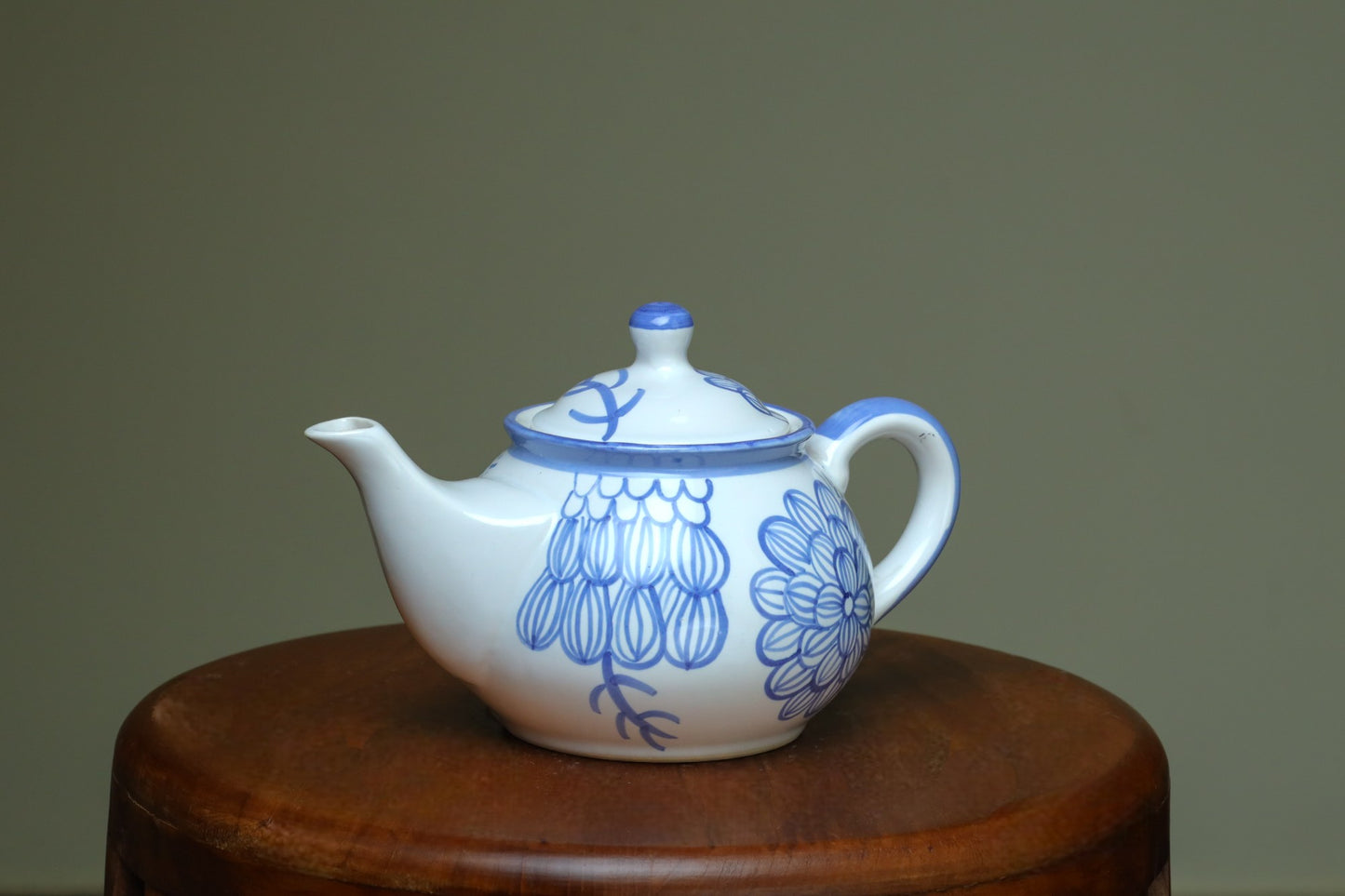 Elegant white and Blue Milk Kettle