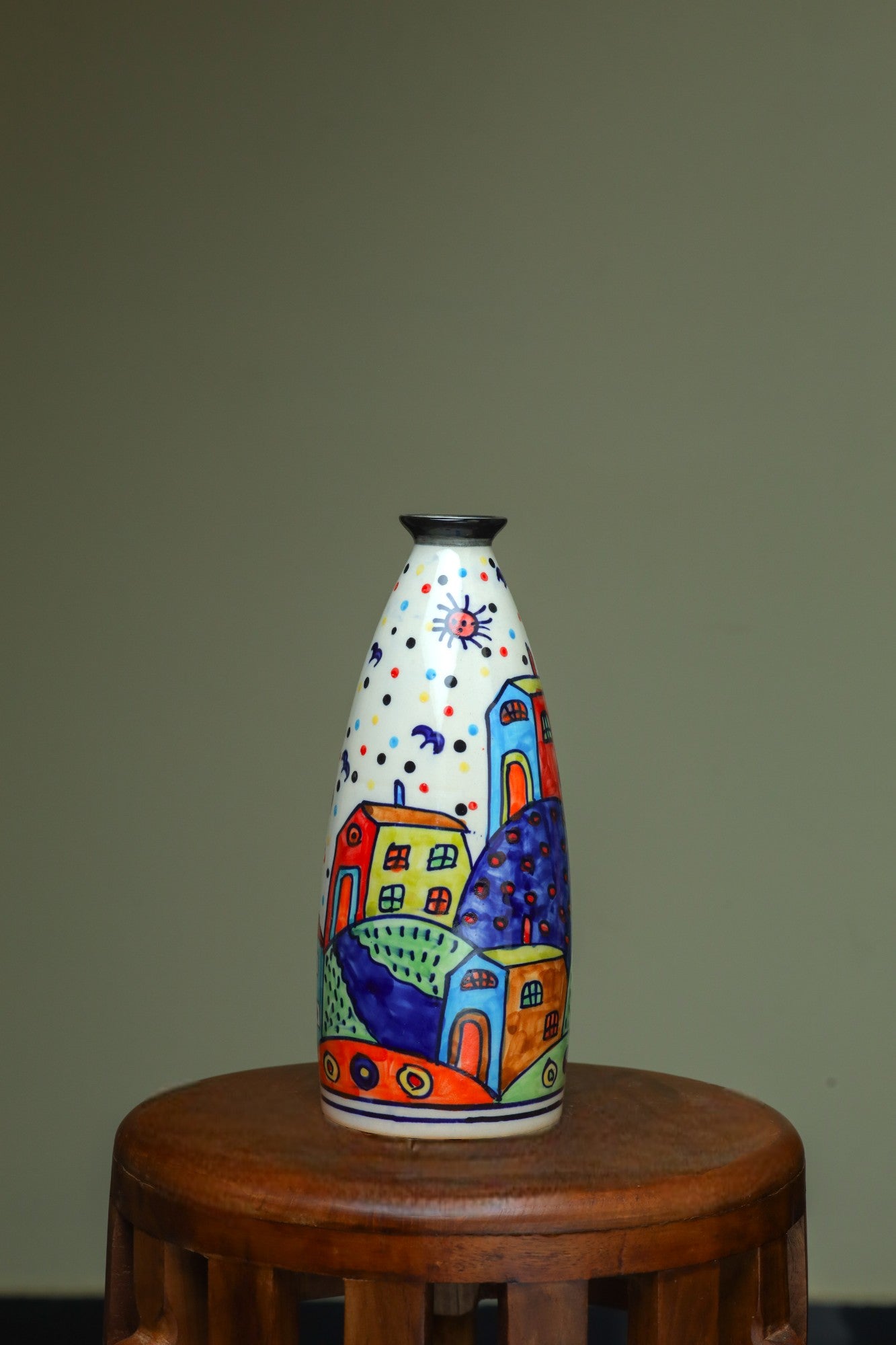 Vibrantly crafted ceramic vase
