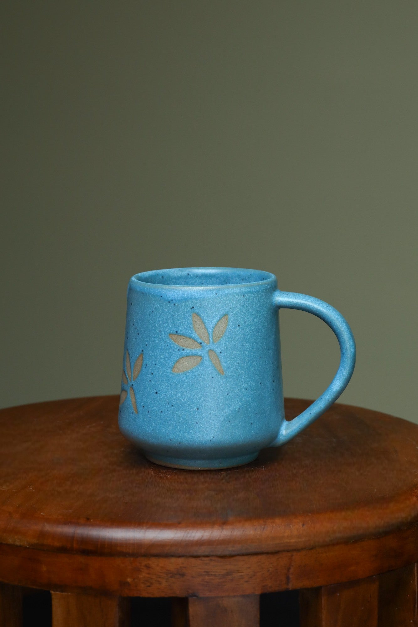 Blue floral mugs