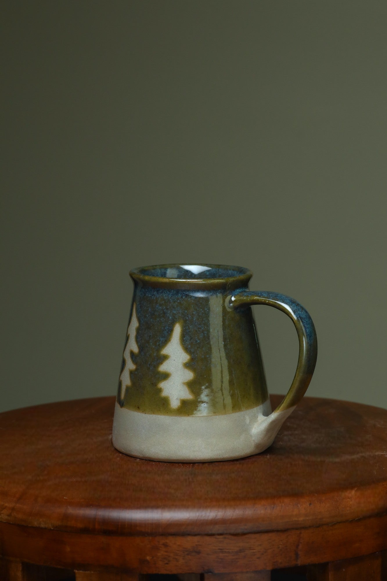 Tapered nature inspired green cups