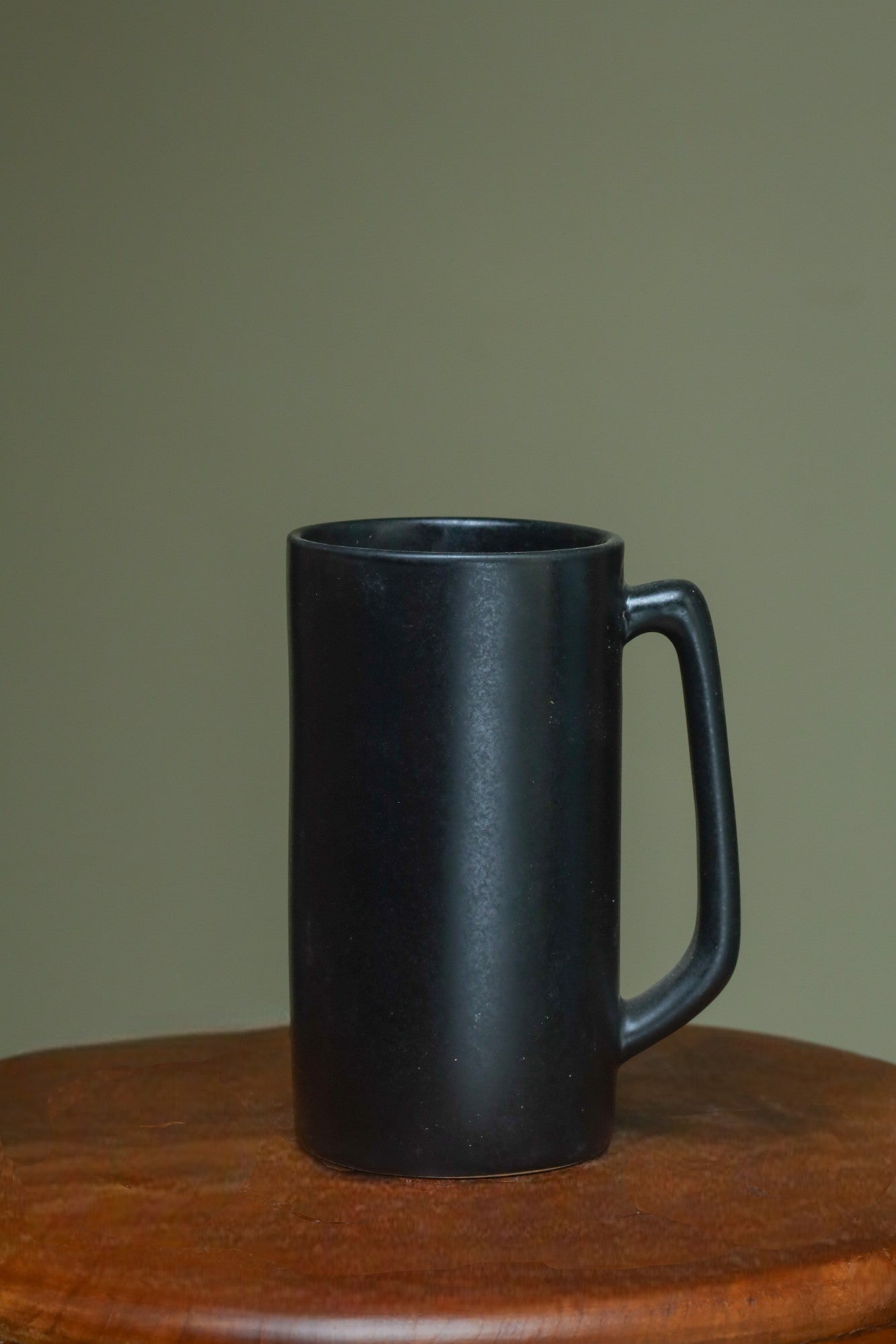 Stylish Black Beer Mugs