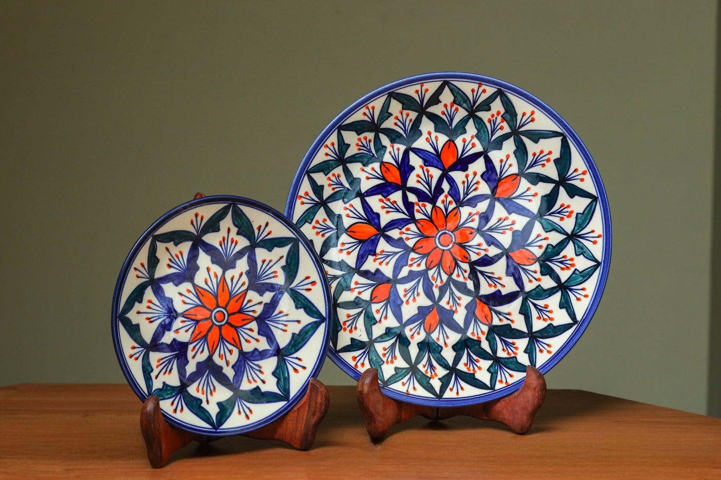 Floral Artistic Dinner & Quarter Plate Set