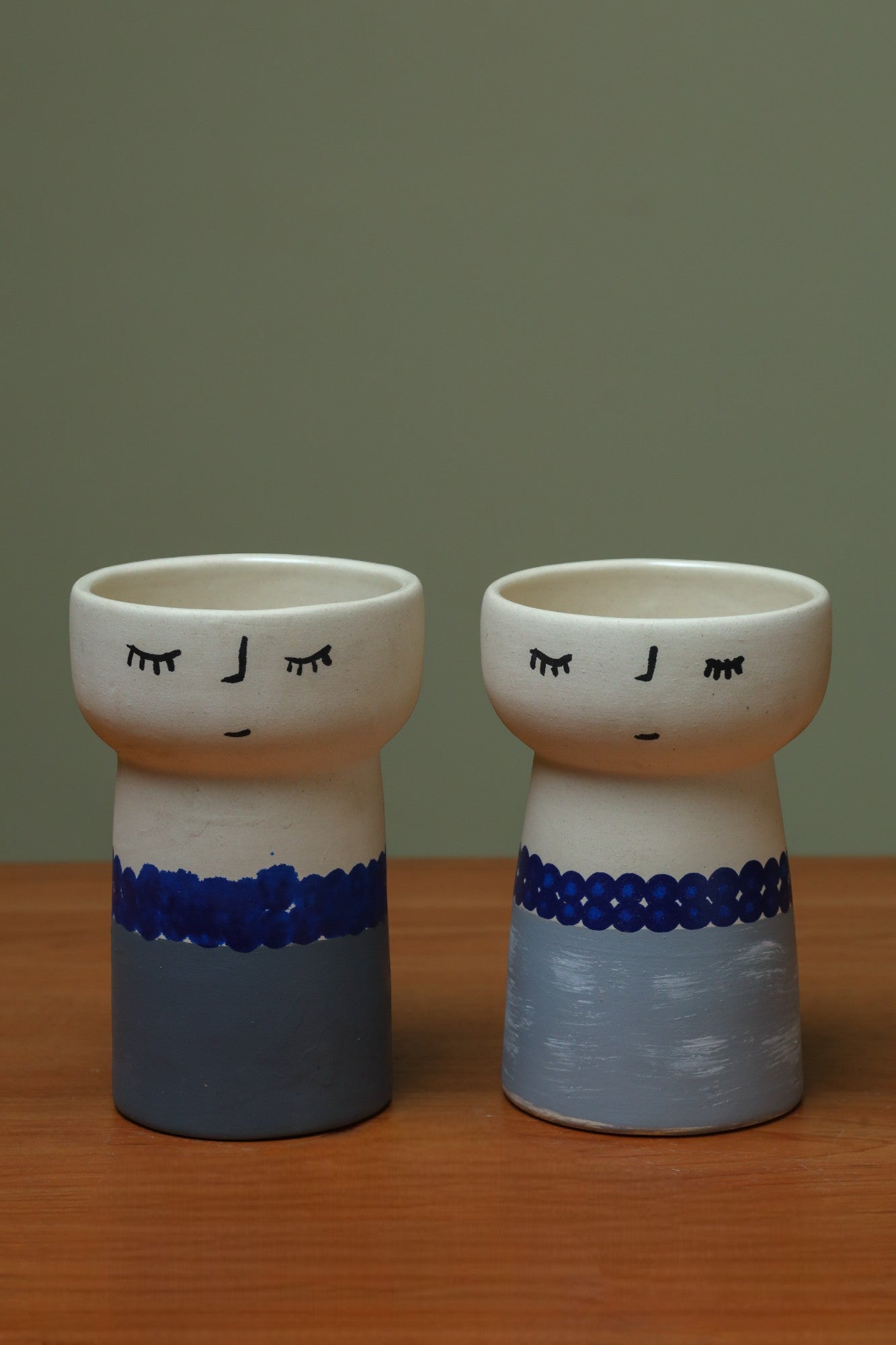 Set of 2 - Cute vase for pampas & Flowers