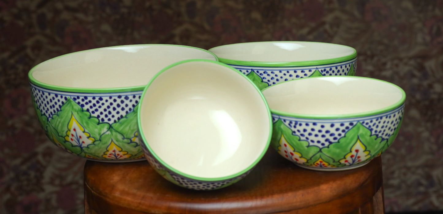 Green Bowls with Floral Pattern - Set of 4