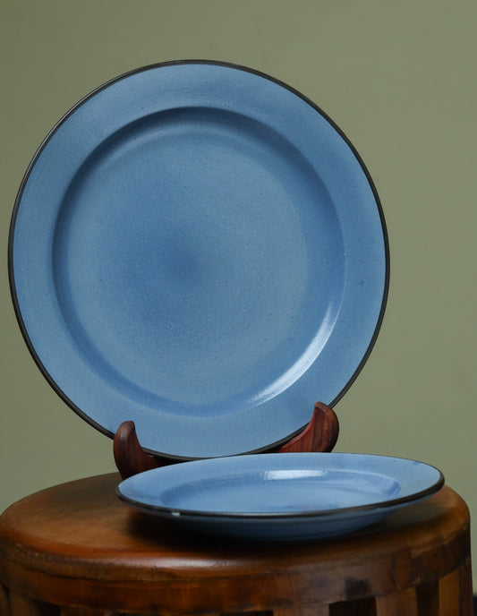 Elegant Blue Ceramic Dining Plate