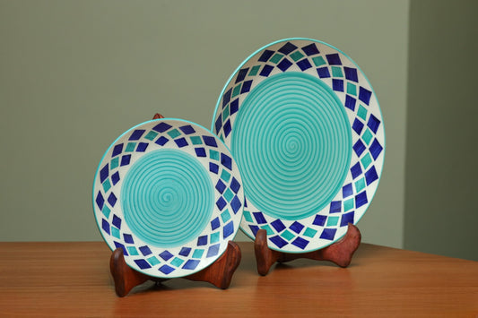 Turquoise Blue Dinner & Quarter Plate Set